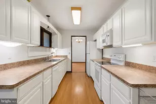 13181 River View Dr, Lusby, MD 20657 - Photo 11