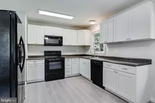 515 Theophilus Ct, Port Republic, MD 20676 - Photo 5