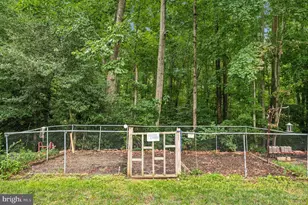 7860 Pine Blvd, Lusby, MD 20657 - Photo 35