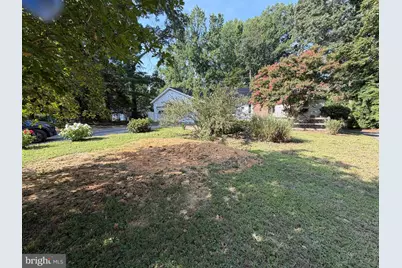 5705 Oak Crest Dr, Saint Leonard, MD 20685 - Photo 3