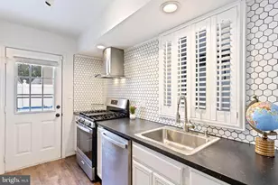 107 Gray Inn Ct, Prince Frederick, MD 20678 - Photo 11