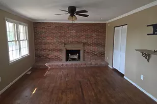 11223 Country Rd, Dunkirk, MD 20754 - Photo 3