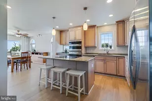 2818 Beach Dr, Huntingtown, MD 20639 - Photo 11
