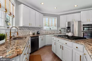90 Oxford Way, Huntingtown, MD 20639 - Photo 7
