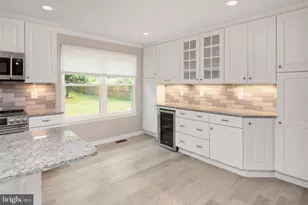 2110 Clearview Dr, Owings, MD 20736 - Photo 11