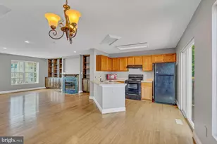 9456 Sea Breeze Ct, North Beach, MD 20714 - Photo 13