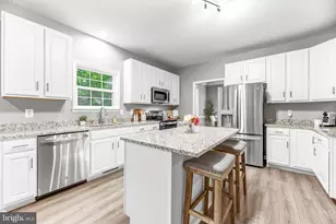 7820 Pine Blvd, Lusby, MD 20657 - Photo 9