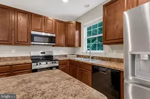 3657 Bedford Dr, North Beach, MD 20714 - Photo 7