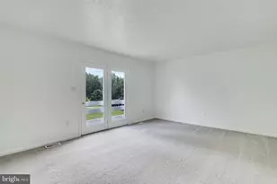 4525 Terri Ln, Huntingtown, MD 20639 - Photo 17
