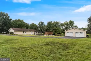 3221 Carroll Rd, Huntingtown, MD 20639 - Photo 23