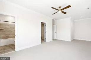 985 Bounty Pl, Owings, MD 20736 - Photo 39