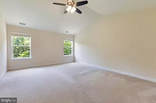 555 English Oak Ln, Prince Frederick, MD 20678 - Photo 11