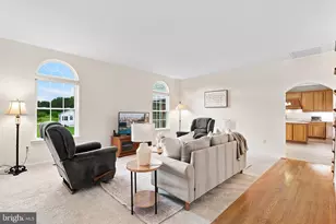 7130 Decoy Dr, Owings, MD 20736 - Photo 11