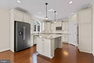 3255 Loring Dr, Huntingtown, MD 20639 - Photo 5