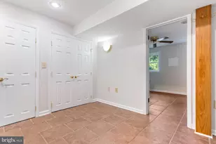 8819 Lafayette Dr, Owings, MD 20736 - Photo 29