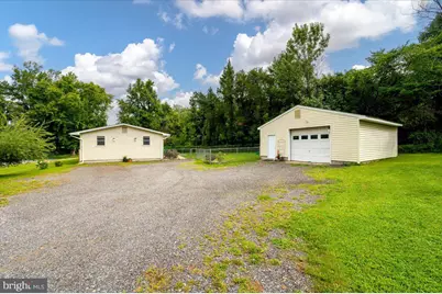 19 Robshire Manor Road, Huntingtown, MD 20639 - Photo 3