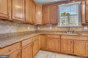3355 Lancer Ct, Dunkirk, MD 20754 - Photo 9