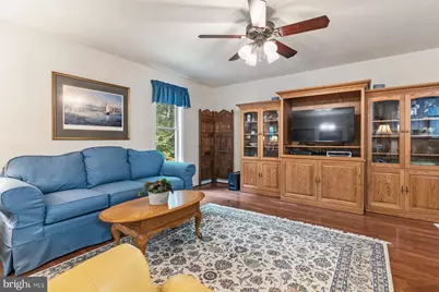 597 Hawk Hill Drive S, Prince Frederick, MD 20678 - Photo 5