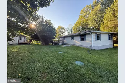 810 812 W Mount Harmony Road, Owings, MD 20736 - Photo 3