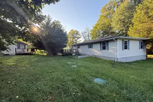 810 812 W Mount Harmony Rd, Owings, MD 20736 - Photo 3