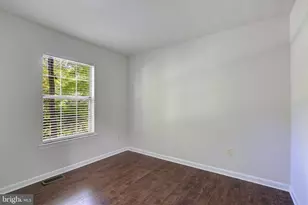 949 San Joaquin Ln, Lusby, MD 20657 - Photo 21