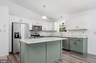 11516 Deadwood Dr, Lusby, MD 20657 - Photo 15