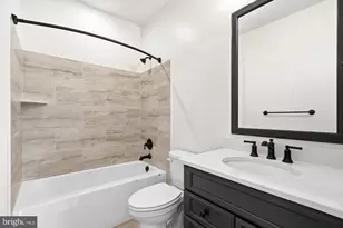 985 Bounty Pl, Owings, MD 20736 - Photo 37
