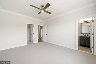 985 Bounty Pl, Owings, MD 20736 - Photo 33