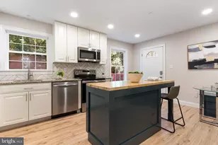 426 Seagull Ln, Lusby, MD 20657 - Photo 9