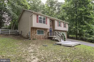 348 Little Bear Ln, Lusby, MD 20657 - Photo 3