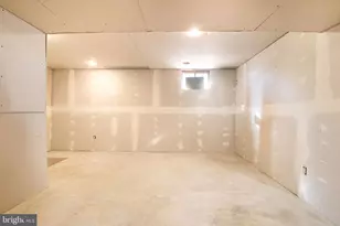 8812 Regent Ct, White Plains, MD 20695 - Photo 37