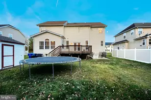 10017 Wamsley Ct, White Plains, MD 20695 - Photo 7