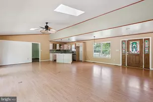 14413 Bittersweet Dr, Hughesville, MD 20637 - Photo 5