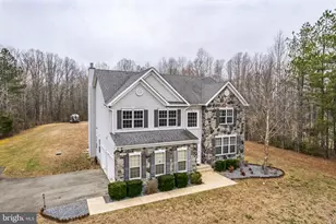 14409 Frontier Trails Ct, Waldorf, MD 20601 - Photo 3