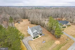 14409 Frontier Trails Ct, Waldorf, MD 20601 - Photo 5