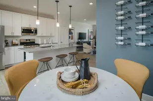 11009 Barnard Pl, White Plains, MD 20695 - Photo 5