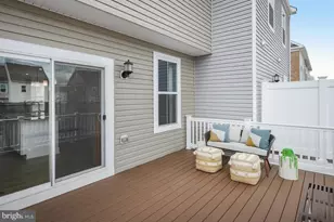 11007 Barnard Pl, White Plains, MD 20695 - Photo 9