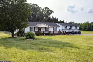 8305 Olivers Shop Rd, La Plata, MD 20646 - Photo 3