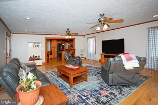 8305 Olivers Shop Rd, La Plata, MD 20646 - Photo 15