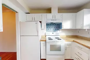 231 Westdale Dr, Waldorf, MD 20601 - Photo 5