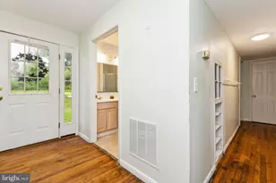 13700 Waverly Point Rd, Newburg, MD 20664 - Photo 11