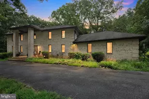 7490 Serenity Dr, Hughesville, MD 20637 - Photo 1