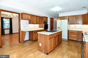 4387 Lady Trisha Ct, Pomfret, MD 20675 - Photo 11