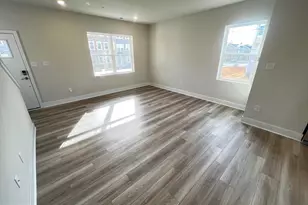 10627 Roundstone Ln, White Plains, MD 20695 - Photo 3