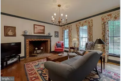9275 Crescent Lane, La Plata, MD 20646 - Photo 5