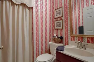 9275 Crescent Ln, La Plata, MD 20646 - Photo 11