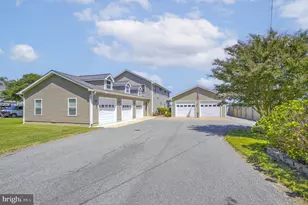 17432 Rock Point Rd, Newburg, MD 20664 - Photo 3