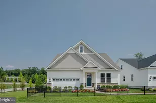 10187 Shenandoah Ln, White Plains, MD 20695 - Photo 1