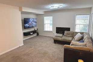 10912 Maryland Woods Ct, Waldorf, MD 20602 - Photo 3