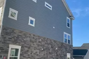 10739 Millport St, White Plains, MD 20695 - Photo 9